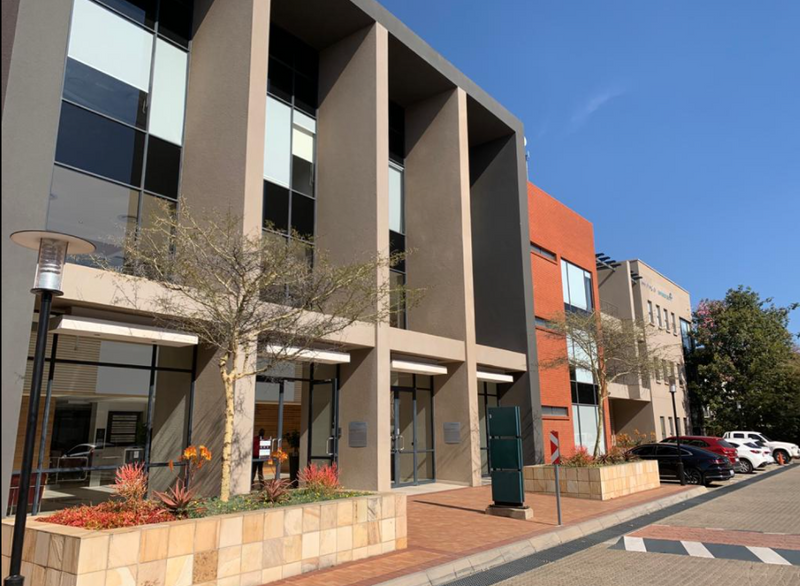 512m² Commercial To Let in Sandton Central at R145.00 per m²