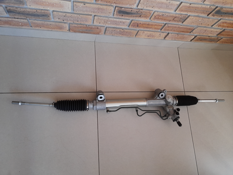 TOYOTA HILUX 2005/15 BRAND NEW 4X4 Power Steering Racks Forsales Price R4500