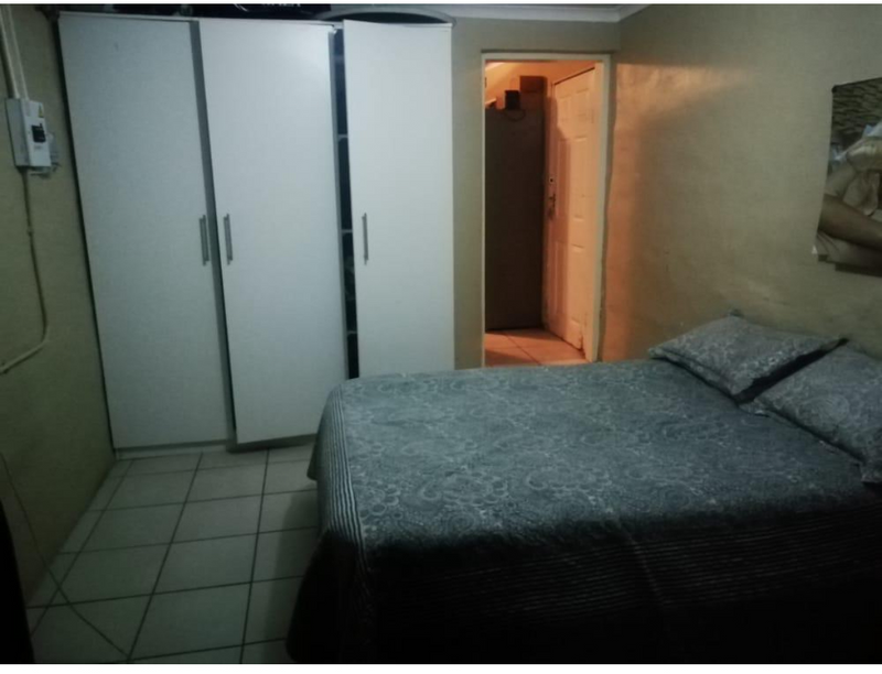 Two rooms in Lindhaven