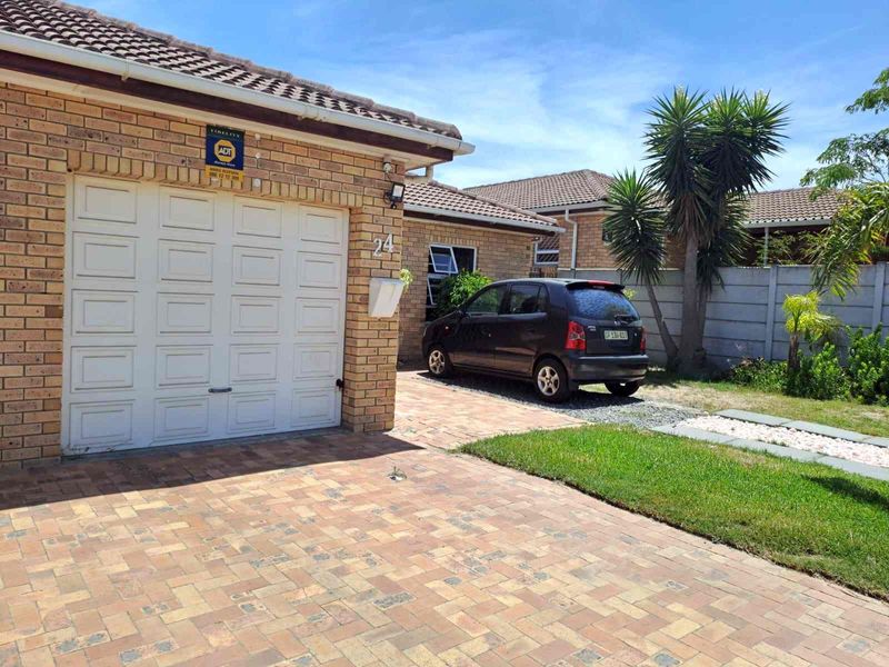 3 Bedroom House for Sale in Brackenfell South