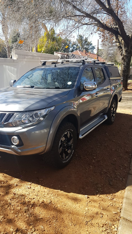 Mitsubishi Triton 2017  Double Cab