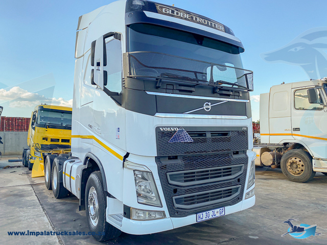 Volvo FH 440 Globetrotter 6×4 Truck Tractor