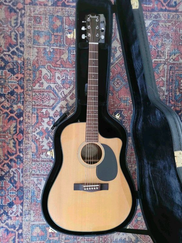 Fender 280SCE Acoustic Guitar