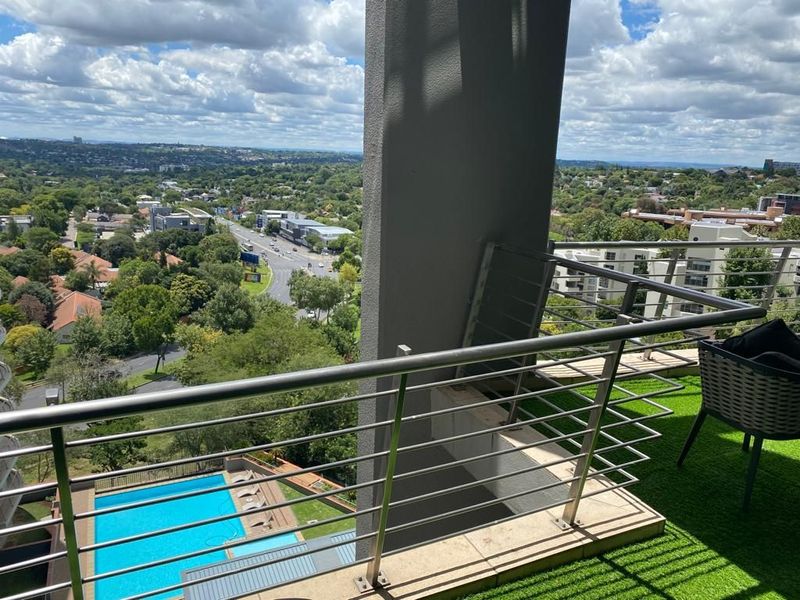 For Sale: Penthouse 2 Bedrooms 3 Bathrooms &amp; Study- Sandton