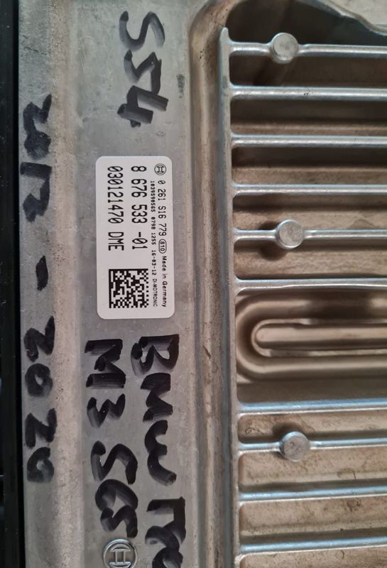 BMW F32 420ix B48 Engine CDE 2013-2020 Bosch ECU part# DME 8 676 533 01