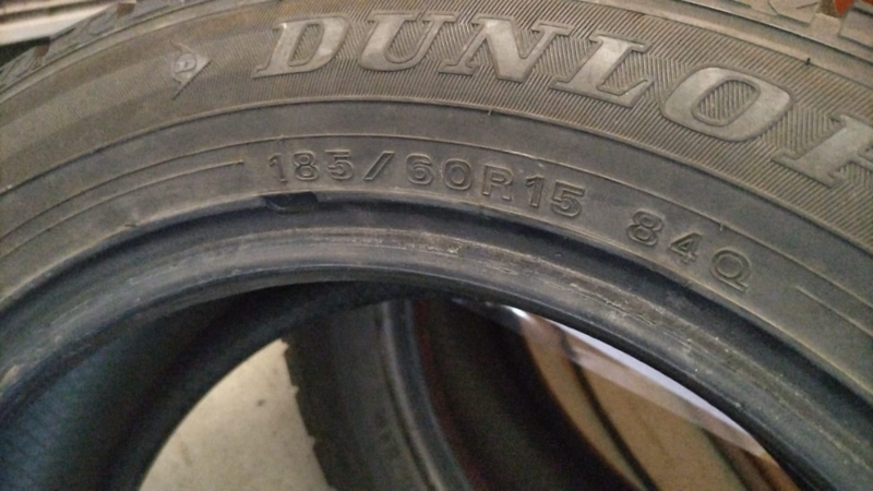 Dunlop Winter Maxx Tyres 185 60 R15