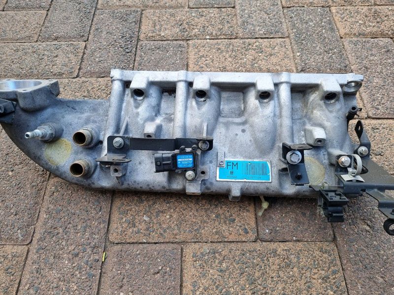 For sale opel astra j 1.6 turbo intake manifold. Engine code A16LET