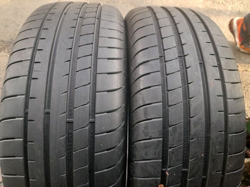 Fairly used Tyres F30 BMW TYRES 225/40/R19 GOODYEAR EAGLE F1 RUNFLAT TYRES ZUMA 061_706_1663
