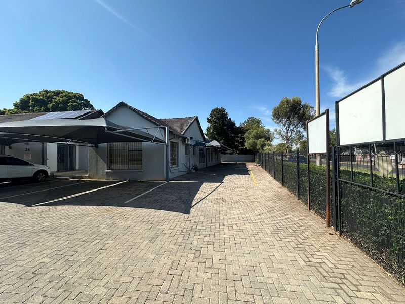 Active Sports Clinic | Prime Retail Space to Let in Brackenhurst