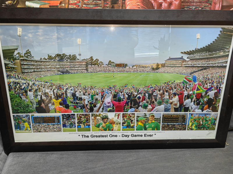 South Africa vs Australia Cricket Match Final 2006 - 5TH ODI Framed Photo Memorabilia