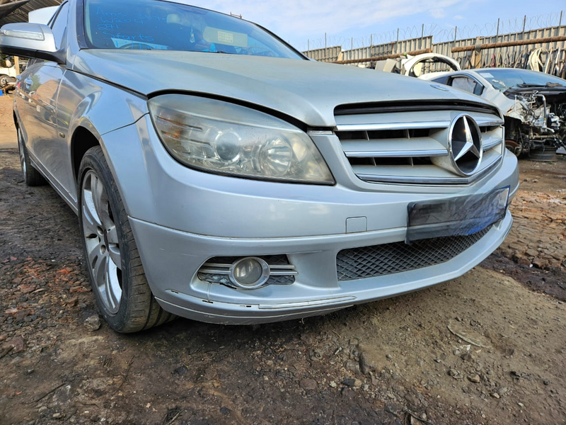 Mercedes-Benz C200 W204 Kompressor stripping for spares