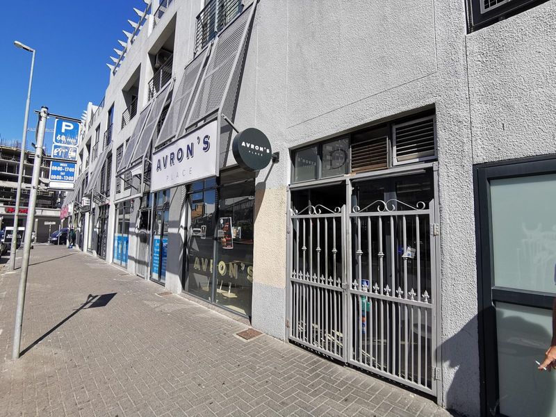 Prime Retail/Restaurant Space on Sea Point Main Road