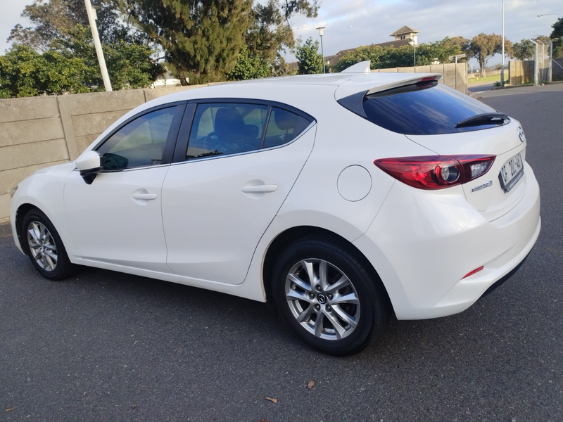 2019 Mazda 3 Hatchback 1.6