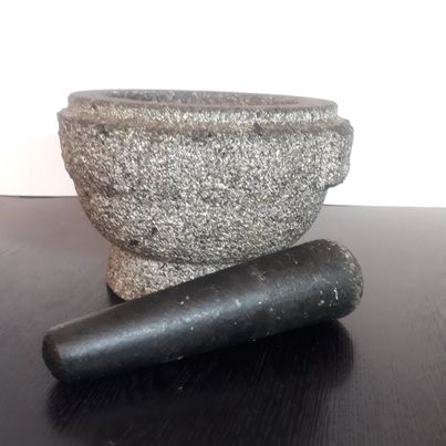 Avanti Rough Granite Mortar and Pestle 20cm