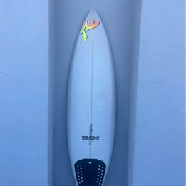 Rusty Surfboards- The Blade 5’9 x 27.2L