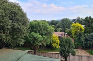 Newly renovated 1 Bedroom, 1 Bathroom Apartment for rent on Linksfield Ridge
