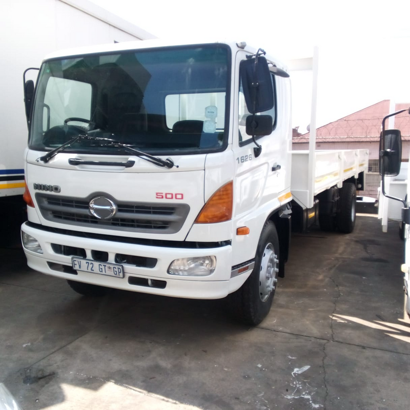 Hino 1626 dropside in a mint condition for sale at an affordable amount