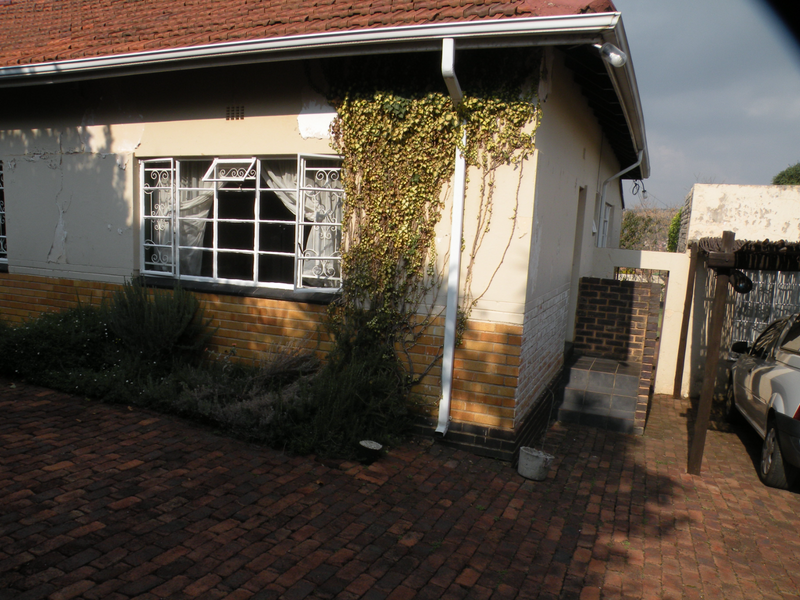 Gorgeous garden cottage to let in Northcliff