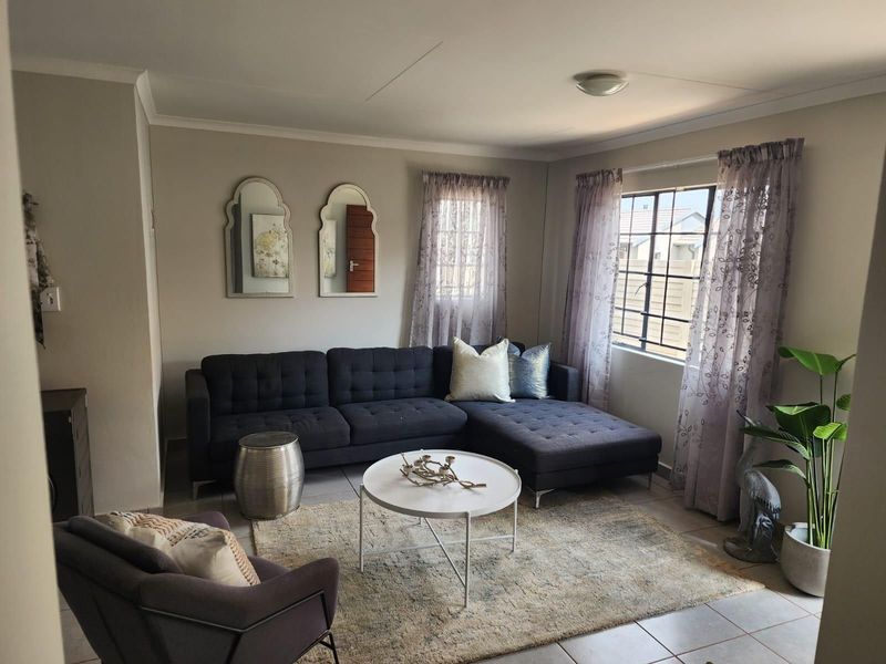 House in De Deur For Sale