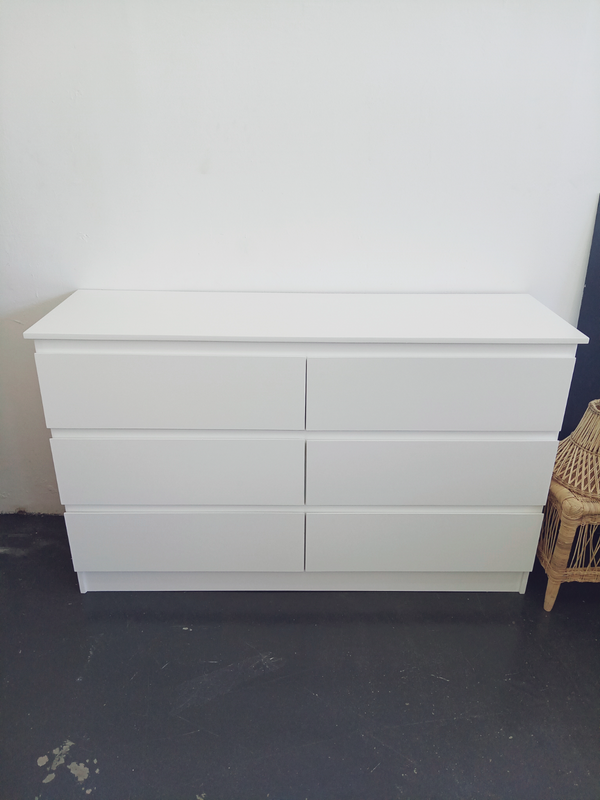 Brand new Chest of drawers for sale