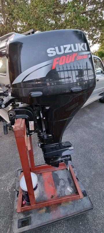 Suzuki 15hp 4-stroke outboard