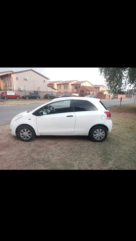 2010 Toyota Yaris