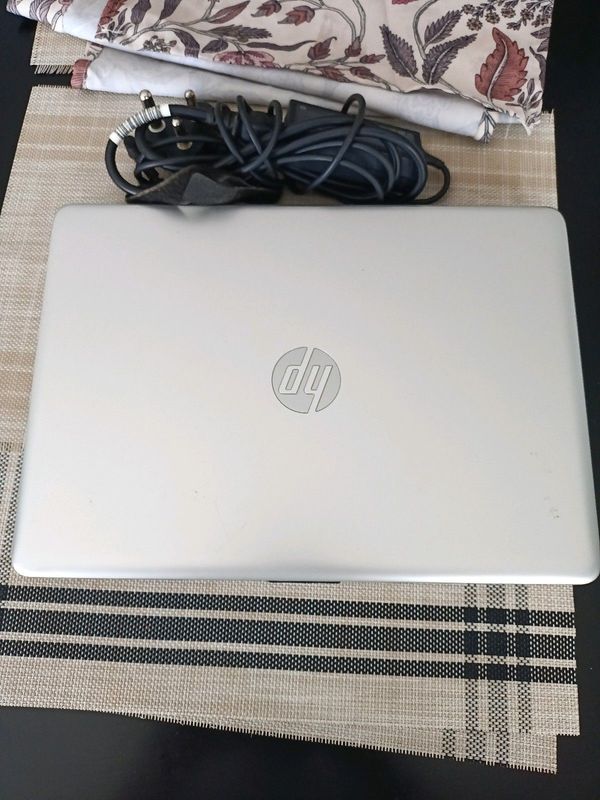 HP Intel laptop in excellent condition