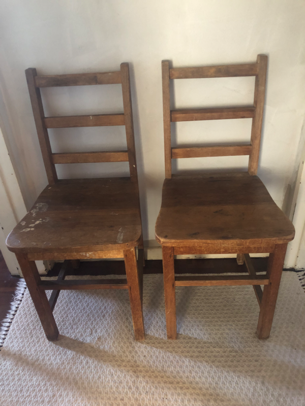 Set of 4 x Wooden Ladder Back Kitchen Chairs