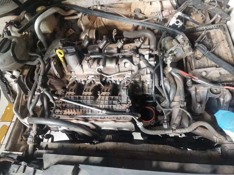 GOLF 7 CXS ENGINE FOR SALE