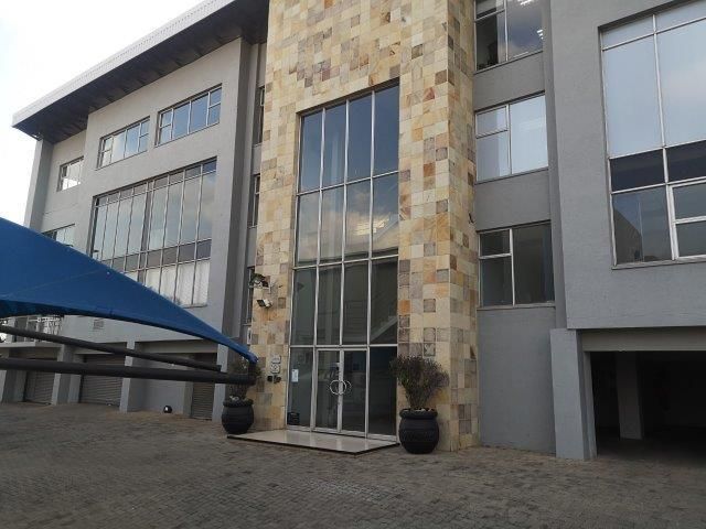237m² Commercial To Let in Kyalami at R80.00 per m²