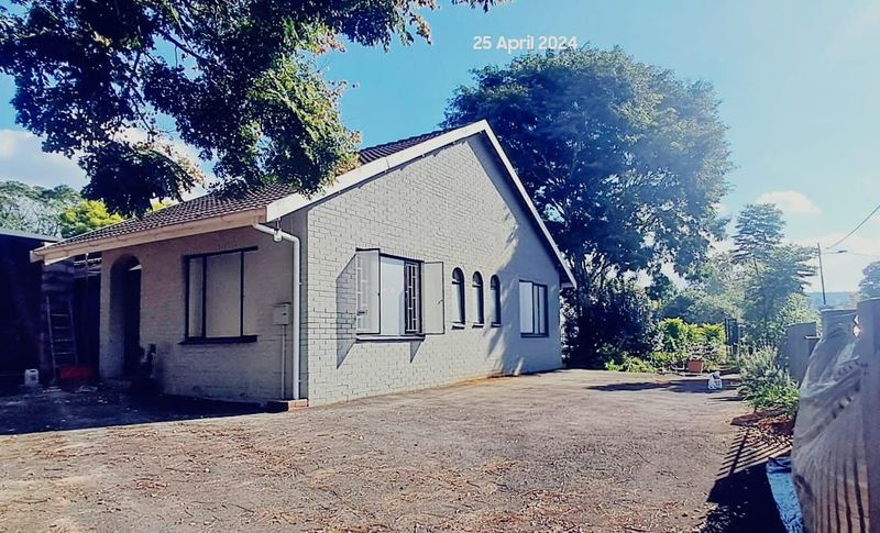 136m² Commercial To Let in Town Hill at R88.00 per m²