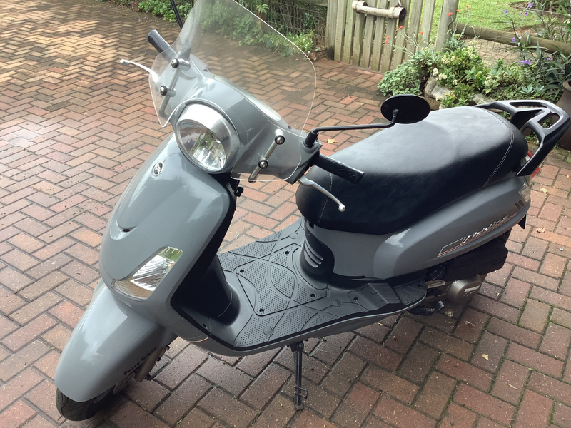 SYM 150cc Scooter - Like New
