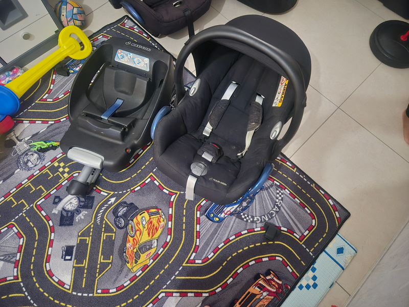 Baby Car Seats and Isofix Bases
