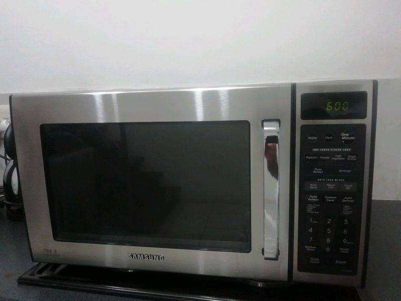 Samsung Microwave - 40L Stainless Steel