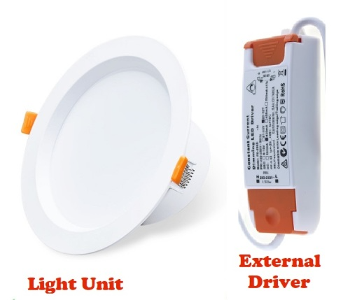 LED Ceiling Lights: 18W 100 ~ 245V Spotlight in Warm White. Flash Mounted Type. Brand New Products.
