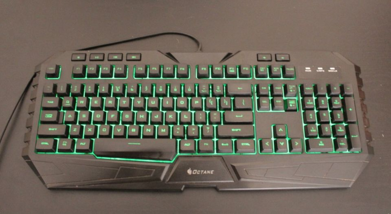 CoolerMaster Gaming Gear Keyboard /USB 2.0/3500 DPI/7 Colors LED Backlight/Media ControlCoolerMaster