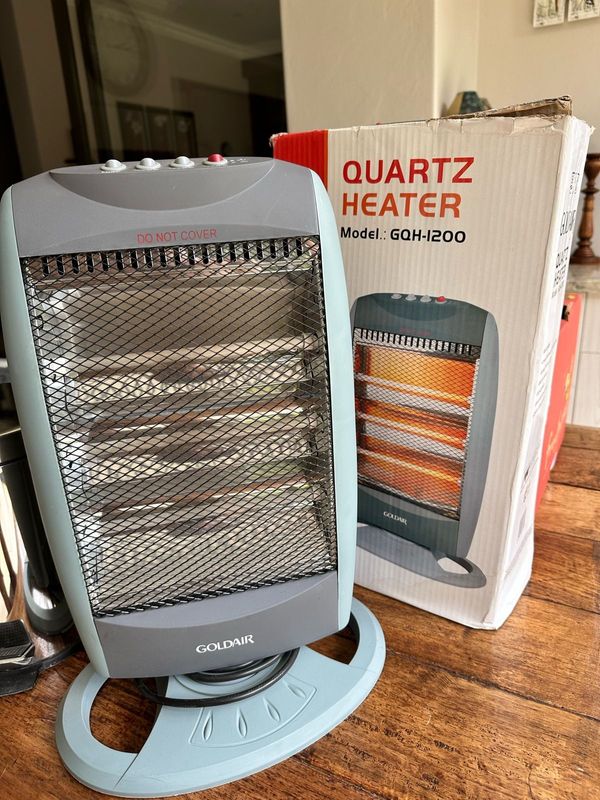 2 x Goldair Quartz Heaters