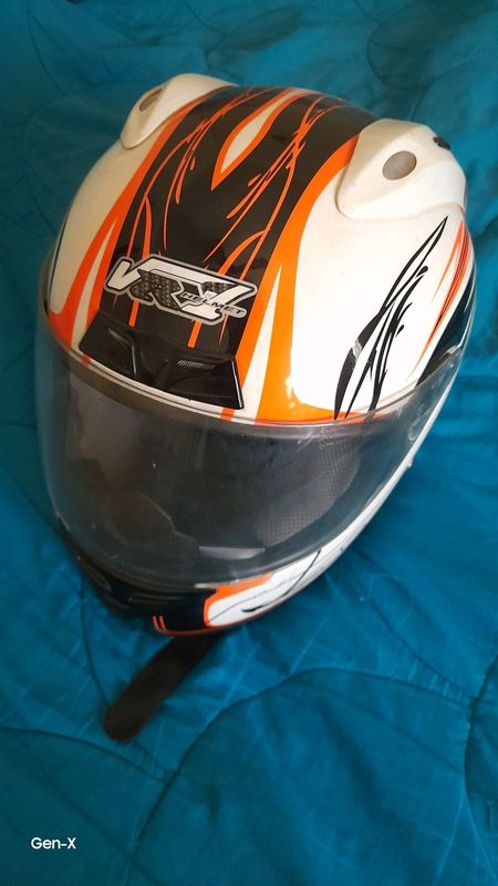 VR1 Helmet