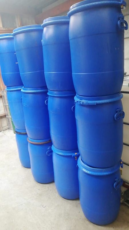 60L Plastic Barrels - Lid &amp; Clamp Included