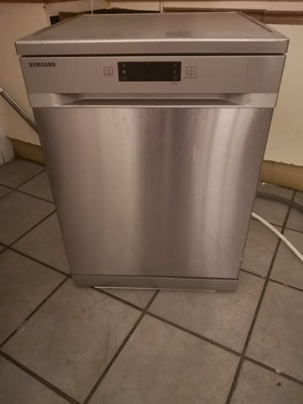 Silver samsung dishwasher