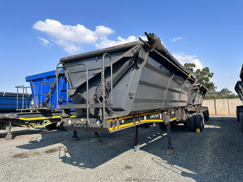USED 2X 2019 LEADER TRAILERS 40M3 SIDE TIPPER LINKS FOR SALE