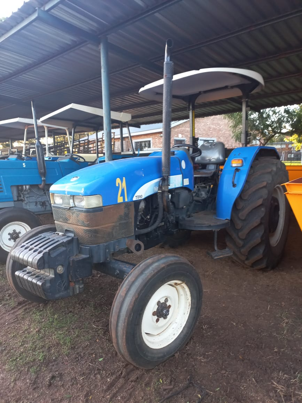 New Holland TD90 For Sale (009262)