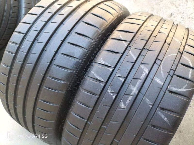 245/40 R18 used tyres and more. Call /WhatsApp Enzo 0783455713