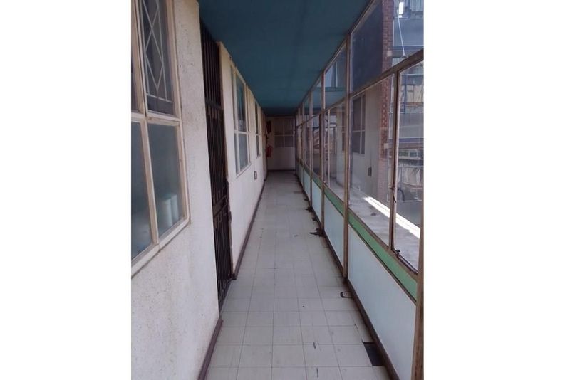 YEOVILLE 3 BED FLAT FOR SALE