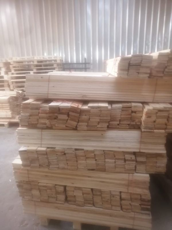 Pallets striped clean wood