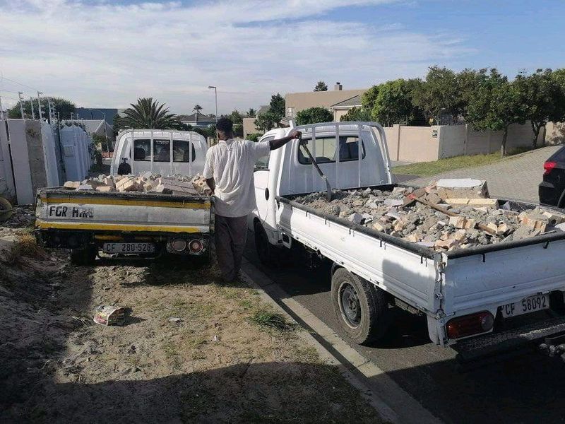 RUBBLE AND FURNITURE REMOVAL SERVICE. 0614443097