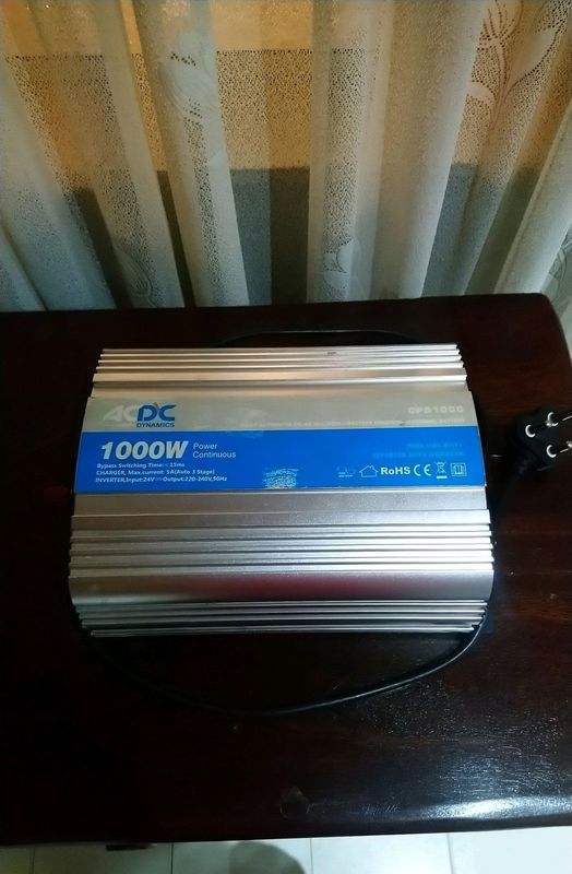 ACDC pure sine wave 1000w 24V inverter with build in charger