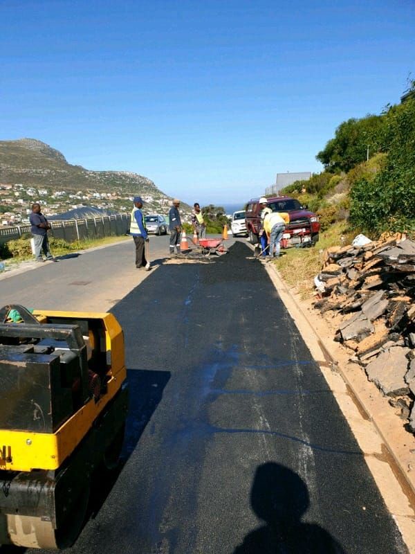 TAR AND PAVING CONTRACTORS