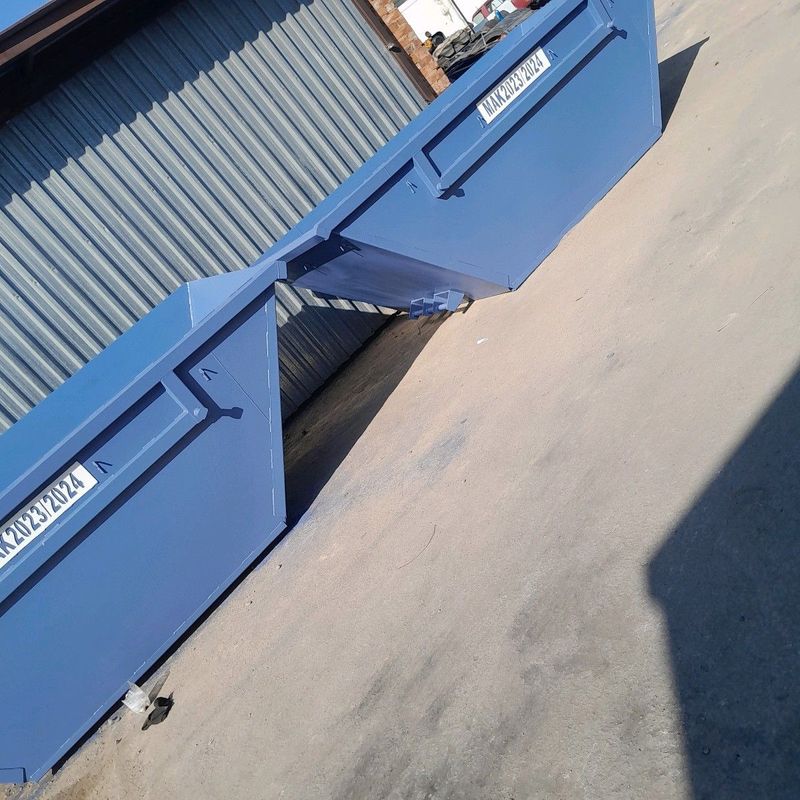 we manufacture any new sizes of skip Bins with any affordable price contact Ricardo on 0693202459.