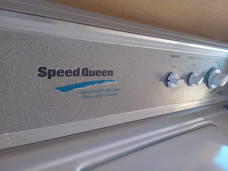 SpeedQueen Heavy Duty Extra Large Capacity Washer R:6999